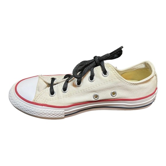 Converse Chuck Taylor All Star Optical White Sneakers Youth Size 13  (3J256) - Picture 8 of 10